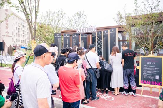 雅居乐×全球奢品时空展登陆江北,盛大揭幕