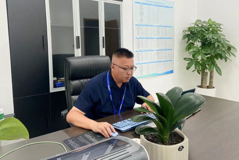 百名退伍军人就业美的置业沪苏皖:不一样的着装 一样的守护