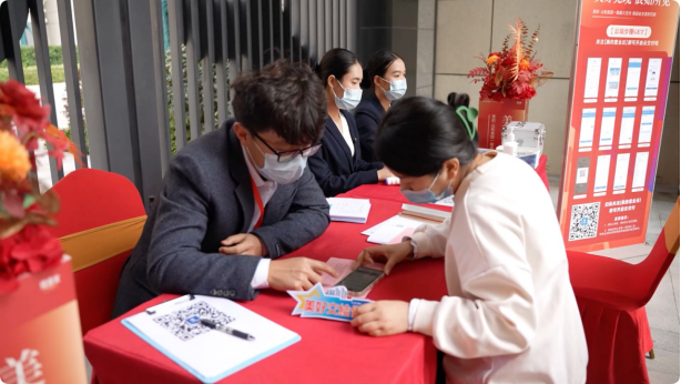 首邀业主“质检团”,美的置业沪苏皖品质交付直播“眼见为实”